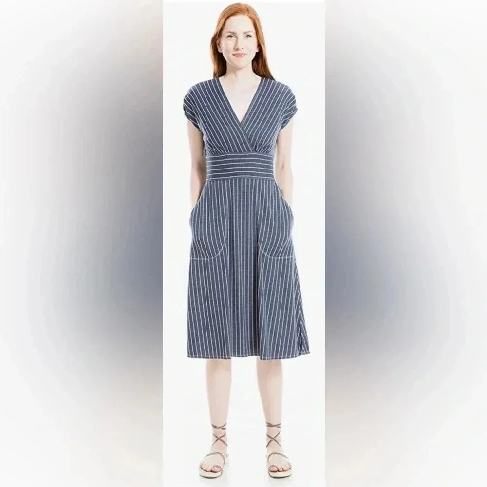 Max Studio Blue & White Striped Pockets Dress Size XS